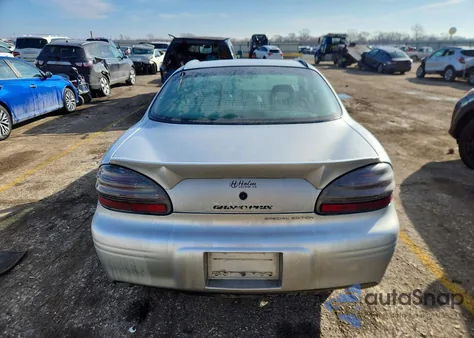 2001 Pontiac Grand Prix Gt z USA, uszkodzony, nr VIN 1G2WP12K01F190220